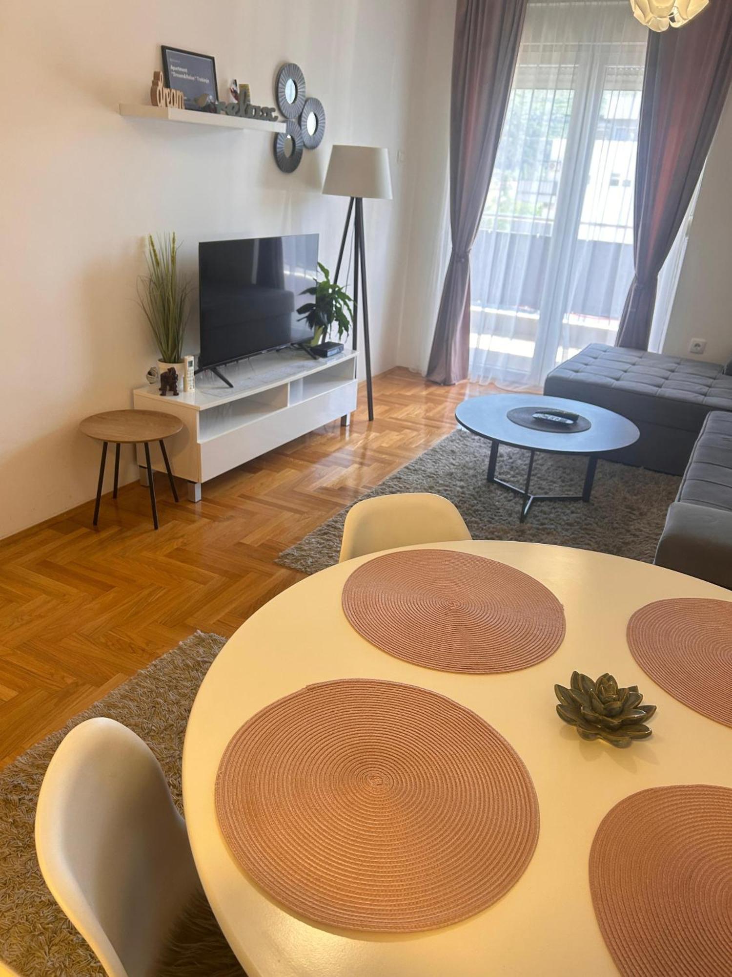 Apartment "Dream&Relax" تريبينيي المظهر الخارجي الصورة